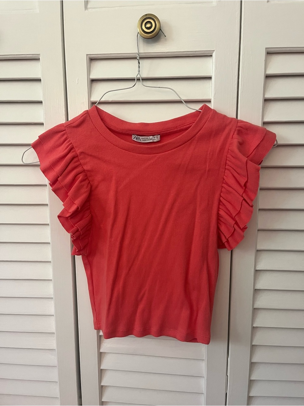 Zara Coral Ruffled Short Sleeve Ribbed Top